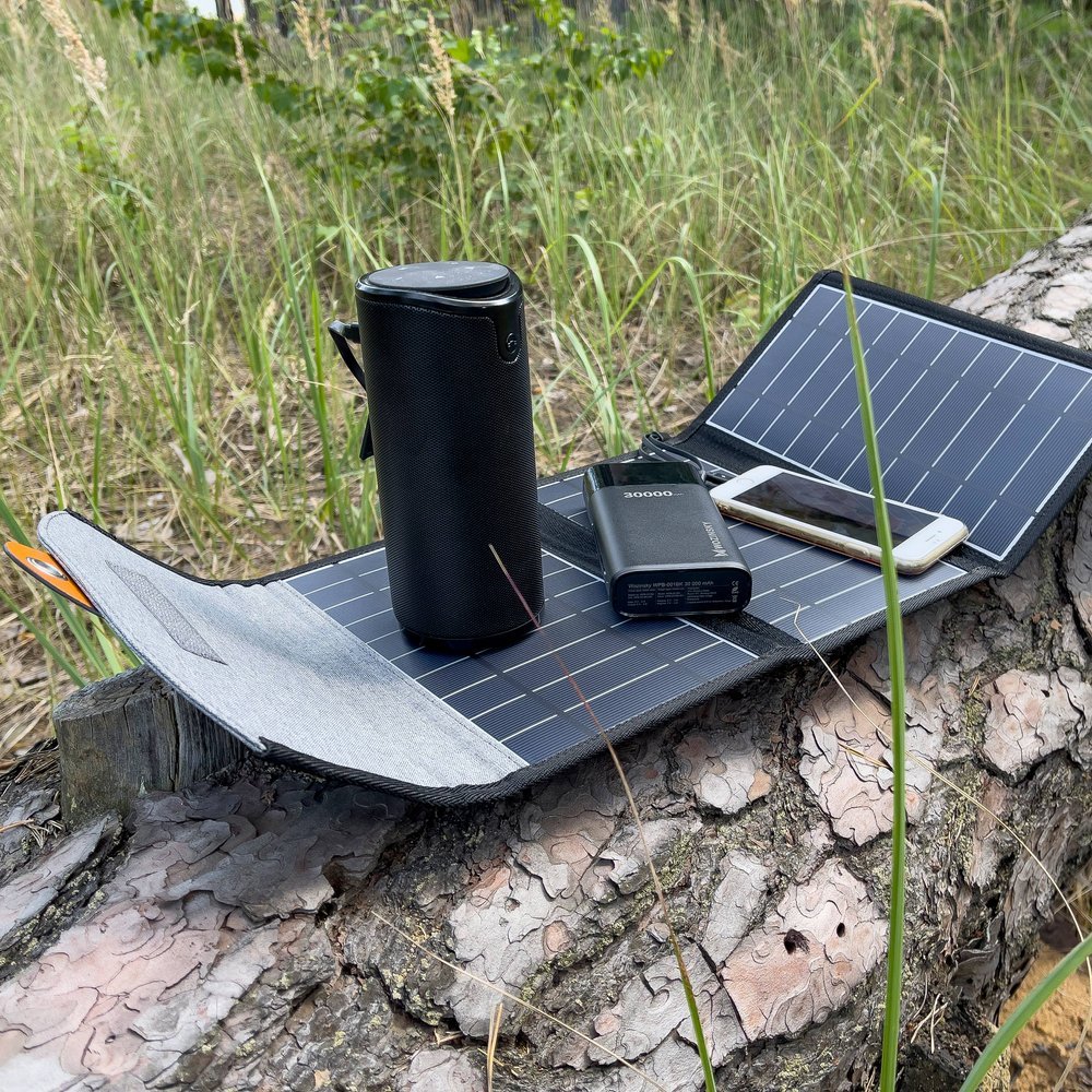 1016582-9-ladowarka-solarna-sloneczna-turystyczna-choetech-hurtownia-sklep.jpg