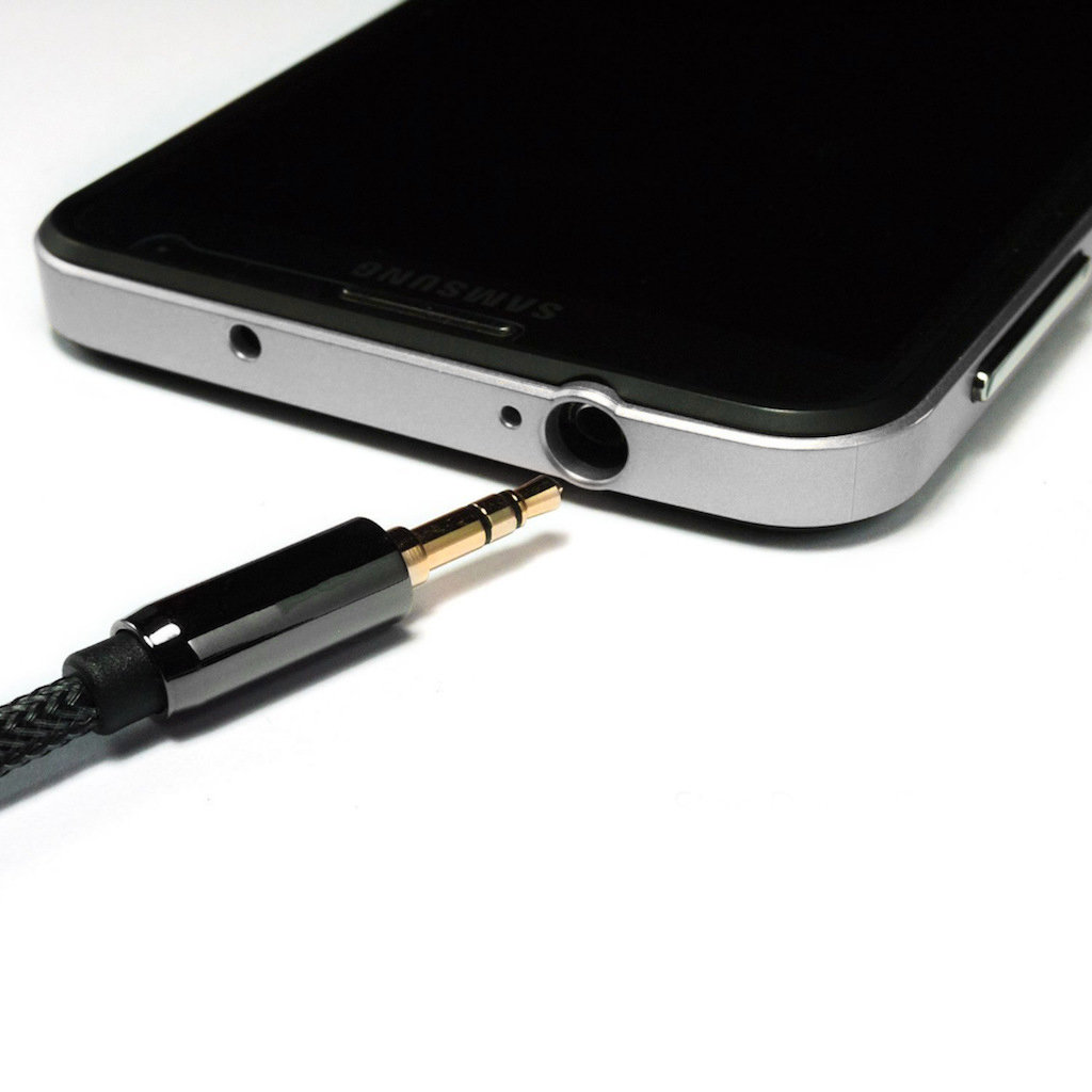 1018497-7-uniwersalny-kabel-przewod-mini-jack-au-wozinsky-hurtownia-sklep.jpg