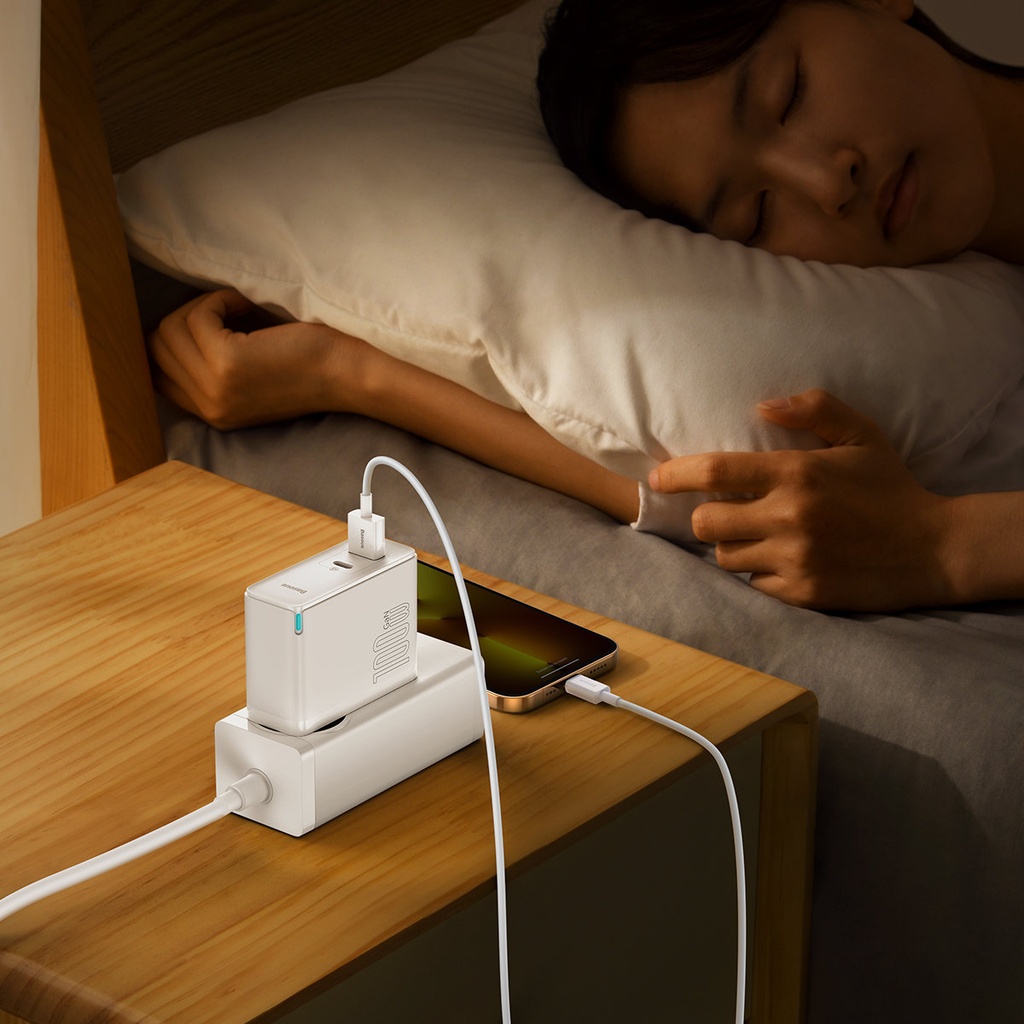 1020185-10-szybka-uniwersalna-ladowarka-sieciowa-gan5-pro-usb-c-us-baseus-hurtownia-sklep.jpg