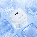 1021198-8-mini-ladowarka-sieciowa-usb-c-20w-pd-z-k-joyroom-hurtownia-sklep.jpg