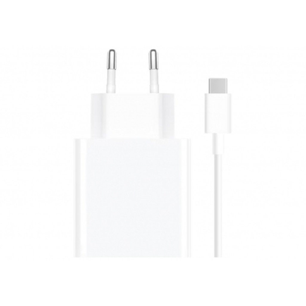 Ātrs USB-A uz USB-C ceļojumu lādētājs 67 W - balts